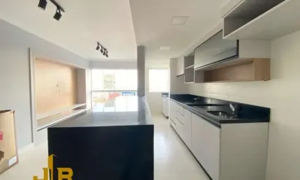Apartamento 3 dormitórios à venda no bairro centro com 90 m² de área privativa - 2 vagas de garagem