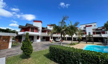 Sobrado/ Duplex 3 Dormitórios à venda no Bairro Centro com 190 m² de área privativa - 1 vaga de garagem