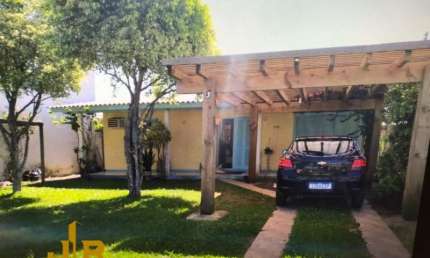 Casa 2 Dormitórios à venda no Bairro Centro com 75 m² de área privativa - 1 vaga de garagem