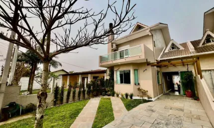 Sobrado/ duplex 3 dormitórios à venda no bairro centro com 124 m² de área privativa - 3 vagas de garagem