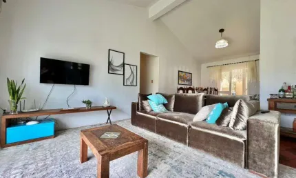 Casa 4 dormitórios à venda no bairro nova tramandaí com 182 m² de área privativa - 2 vagas de garagem