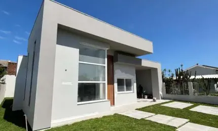 Casa 3 dormitórios à venda no bairro centro com 130 m² de área privativa - 2 vagas de garagem