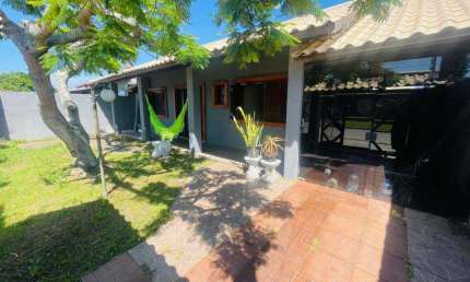 Casa 4 Dormitórios à venda no Bairro Centro com 125 m² de área privativa