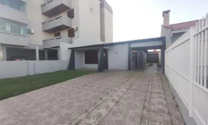 Casa 3 dormitórios à venda no bairro centro com 82 m² de área privativa