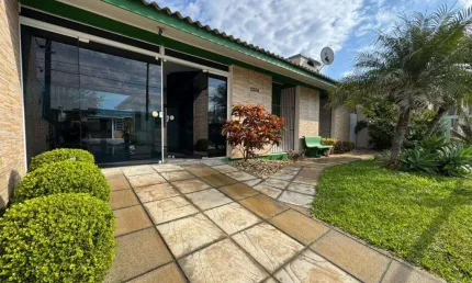 Casa 4 dormitórios à venda no bairro centro com 146 m² de área privativa - 2 vagas de garagem