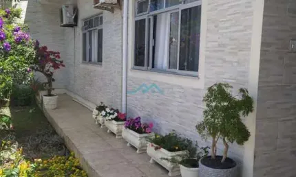 Casa à venda em São José, Serraria, com 3 quartos, com 300 m²