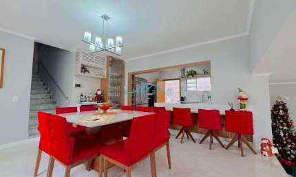 Casa à venda e para alugar em Florianópolis, Centro, com 4 quartos, com 203 m²