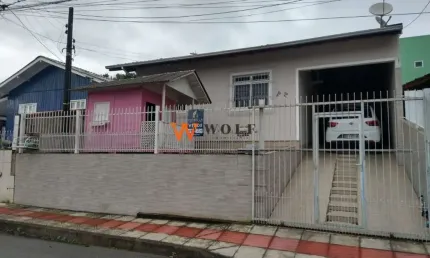 Casa com 3 quartos à venda na Rua Santarém, 300, Forquilhas, São José por R$ 481.000