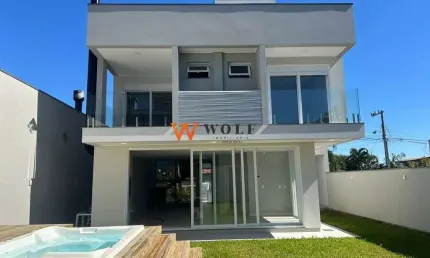 Casa com 3 quartos à venda na Rua Olavo Juvenal Ramos, 503, Campeche, Florianópolis por R$ 2.200.000
