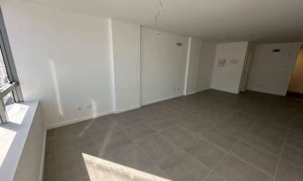 Sala comercial à venda na Rua José Brognoli, 117, Saco dos Limões, Florianópolis por R$ 340.000