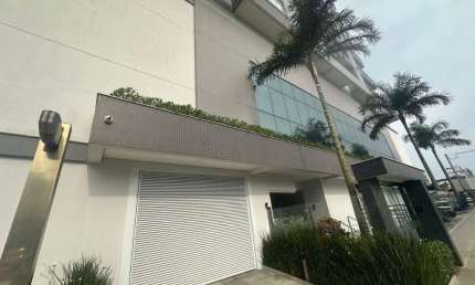 Cobertura com 3 quartos à venda na Rua Tiradentes, 40, Kobrasol, São José por R$ 1.804.000