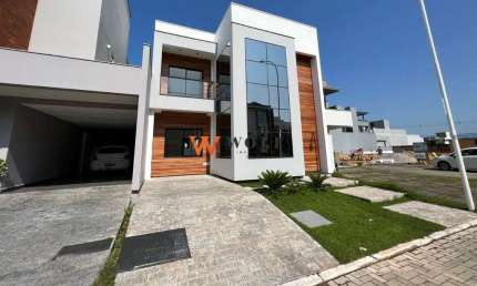 Casa em condomínio fechado com 3 quartos à venda na Avenida Deltaville, 123, Beira Rio, Biguaçu por R$ 979.000