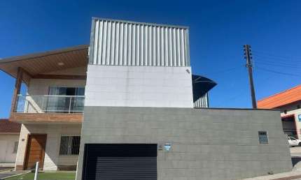 Casa com 3 quartos à venda na Manoel Albano do Amaral, 702, Serraria, São José por R$ 1.550.000