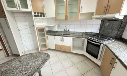 Apartamento com 3 quartos para alugar na Rua Araci Vaz Callado, 1264, Estreito, Florianópolis por R$ 3.700