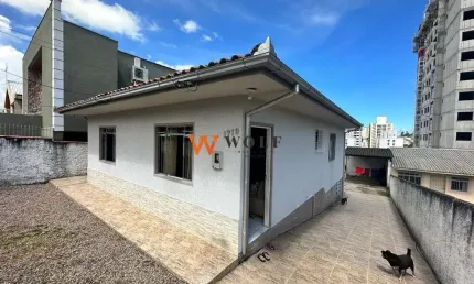 Casa com 3 quartos à venda na Rua João Paulo Gaspar, 1719, Ipiranga, São José por R$ 640.000