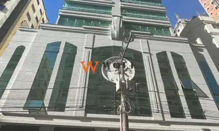 Apartamento com 3 quartos à venda na Avenida 276, 447, Meia Praia, Itapema por R$ 2.090.000