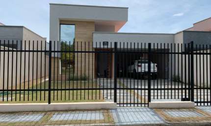 VENDA: CASA INDIVIDUAL - CONDOMÍNIO FECHADO 3 QUARTOS