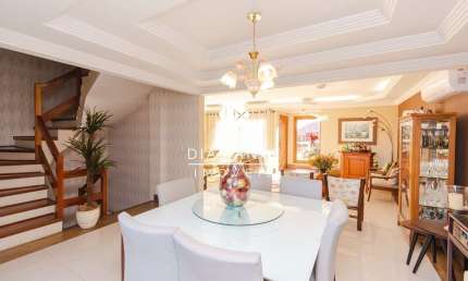 Casa em condomínio fechado com 3 quartos à venda na Avenida Cai, Cristal, Porto Alegre por R$ 1.810.000