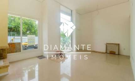 Casa em condomínio fechado com 3 quartos à venda na Rua Jorge Babot Miranda, Aberta dos Morros, Porto Alegre por R$ 679.000