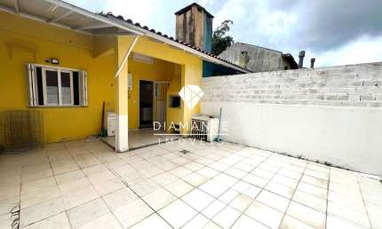Casa com 2 quartos à venda na Rua Doutor Rubens Maciel, Hípica, Porto Alegre por R$ 269.000