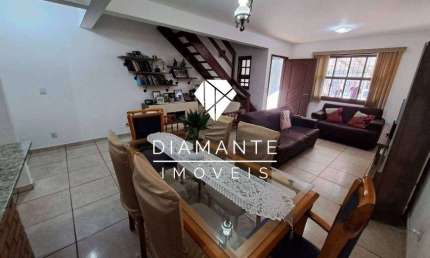 Casa com 2 quartos à venda na Rua Francisca Prezzi Bolognesi, Hípica, Porto Alegre por R$ 350.000