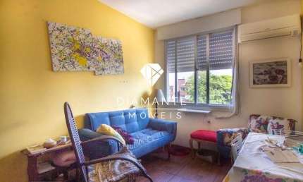Apartamento com 2 quartos à venda na Rua Coronel Massot, Cristal, Porto Alegre por R$ 180.000