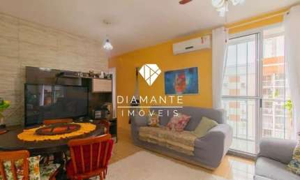 Apartamento com 3 quartos à venda na Rua Doutor Campos Velho, Cristal, Porto Alegre por R$ 350.000