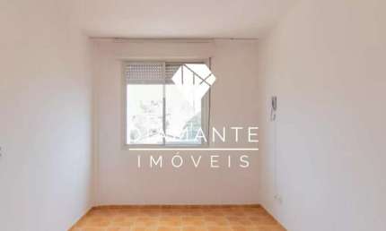 Apartamento com 1 quarto à venda na Rua João Mora, Camaquã, Porto Alegre por R$ 150.000