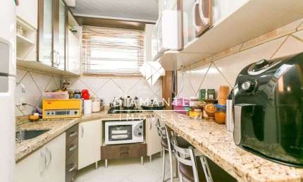 Apartamento com 2 quartos à venda na Rua Padre João Batista Reus, Camaquã, Porto Alegre por R$ 261.000