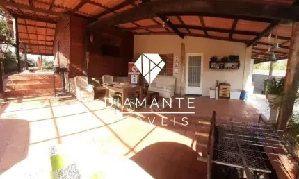 Chácara / sítio com 4 quartos à venda na Rua Figueira, Lageado, Porto Alegre por R$ 370.000