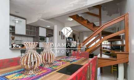 Casa em condomínio fechado com 3 quartos à venda na Avenida Edgar Pires de Castro, Hípica, Porto Alegre por R$ 420.000