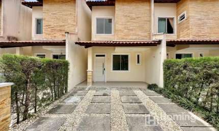 Casa de condomínio com 3 quartos na Lagoa Redonda, Fortaleza - CE