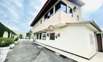 Casa com 5 quartos à venda no Jardim Guaraituba, Paranaguá 
