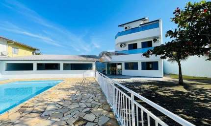Casa com 6 quartos para alugar no Monções, Matinhos 