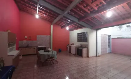 Casa com 4 quartos e 2 banheiros à venda em ipiranga