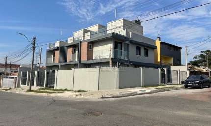 Casa com 3 quartos à venda na Rua Cidade de Tubarão, Cidade Industrial, Curitiba por R$ 749.000