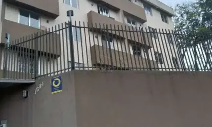 Apartamento com 3 quartos à venda na Rua Eugênio José de Souza, Guaíra, Curitiba por R$ 375.000