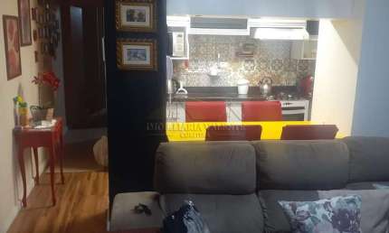 Apartamento com 2 quartos à venda na Rua Ayrton Greiffo, Campo Comprido, Curitiba por R$ 255.000