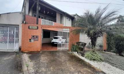 Casa com 5 quartos à venda na Rua Vale dos Pássaros, 304, Cidade Industrial, Curitiba, 195 m2 por R$ 589.000