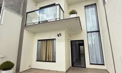 Casa com 3 quartos à venda na Travessa das Lavandas, Eucaliptos, Fazenda Rio Grande, 92 m2 por R$ 799.000