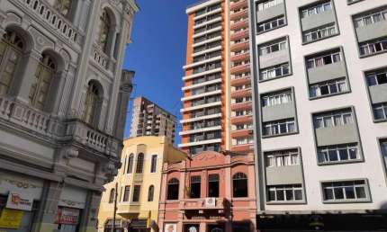 Kitnet / Stúdio à venda na Rua Presidente Faria, 181, Centro, Curitiba por R$ 350.000