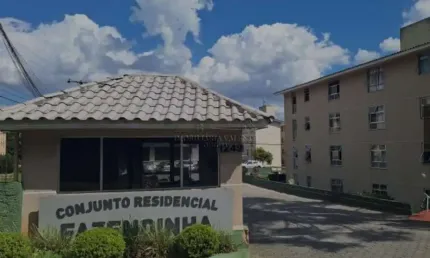 Apartamento com 3 quartos à venda na Rua Carlos Klemtz, 1249, Fazendinha, Curitiba por R$ 219.900