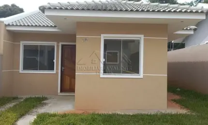 Casa em condomínio fechado com 3 quartos à venda na Rua Chile, 63, Conjunto Habitacional Monsenhor Francisco Gorski, Campo Largo por R$ 260.000