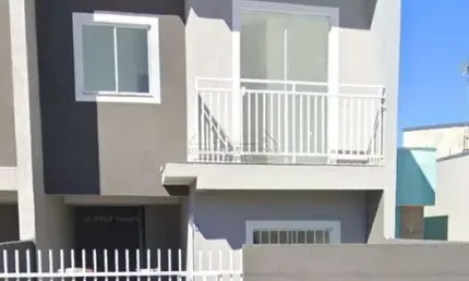 Casa com 3 quartos à venda na Rua Juarez Távora, 15, Tatuquara, Curitiba por R$ 420.000
