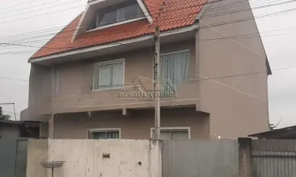 Casa com 4 quartos à venda na Rua Santa Lúcia, 1531, Cajuru, Curitiba por R$ 379.900