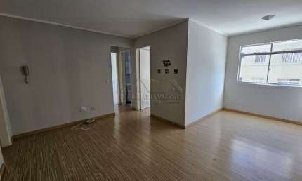 Apartamento com 3 quartos à venda na Rua Guilherme Mazeto, 320, Pinheirinho, Curitiba por R$ 295.000