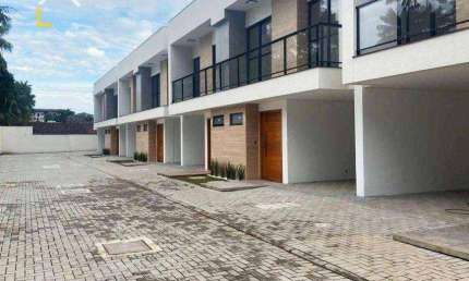 Casa em condomínio fechado com 3 quartos à venda no Glória, Joinville 