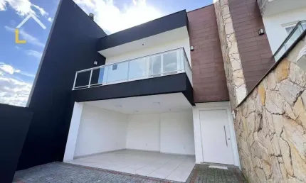 Casa em condomínio fechado com 3 quartos à venda no Glória, Joinville 