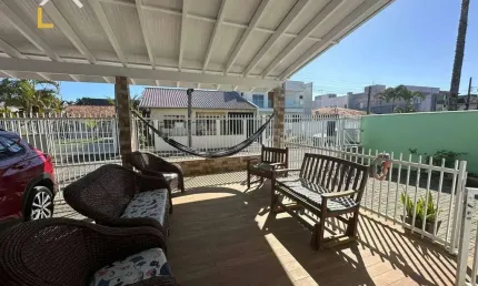 Casa com 3 dormitórios à venda, 151 m² por R$ 1.050.000,00 - Itaguaçu - São Francisco do Sul/SC