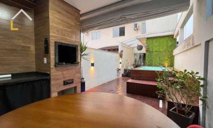 Casa com 2 dormitórios à venda, 62 m² por R$ 430.000,00 - Vila Nova - Joinville/SC